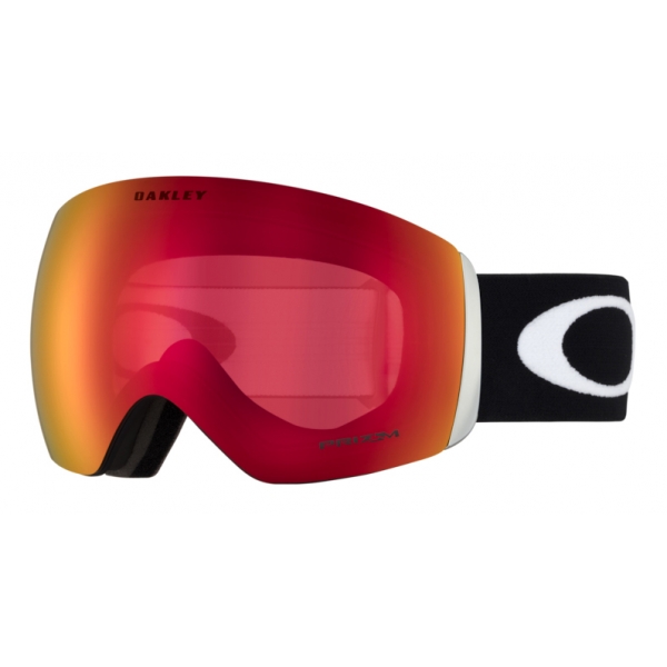 Prada - New #PradaLineaRossa for Oakley Snow Goggles feature Prizm