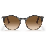 Persol - PO3285S - Nero/Marrone Striato/Grigio / Marrone Sfumato - Occhiali da Sole - Persol Eyewear