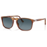 Persol - PO3059S - Terra di Siena / Azzurre Polarizzate Sfumate - Occhiali da Sole - Persol Eyewear