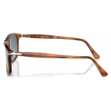 Persol - PO3059S - Terra di Siena / Azzurre Polarizzate Sfumate - Occhiali da Sole - Persol Eyewear