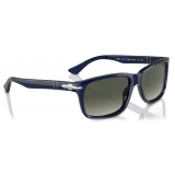 Persol - PO3048S - Blu / Sfumato Grigio - Occhiali da Sole - Persol Eyewear