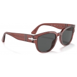 Persol - PO3231S - Rosso Brunito Trasparente / Grigio Scuro - Occhiali da Sole - Persol Eyewear