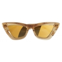 Bottega Veneta - Occhiali Cat-Eye a Punta in Acetato Angle - Marrone  - Occhiali da Sole - Bottega Veneta Eyewear