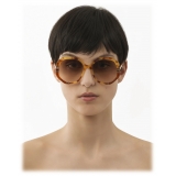 Chloé - West Small Sunglasses in Metal - Havana Gradient Brown - Chloé Eyewear