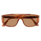 Persol - PO3261S - Terra di Siena / Polarizzata Marrone - Occhiali da Sole - Persol Eyewear