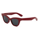 Alexander McQueen - Women's McQueen Cat-Eye Sunglasses - Red Grey Blue - Alexander McQueen Eyewear