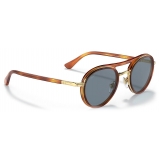 Persol - PO2485S - Terra di Siena / Azzurro - Occhiali da Sole - Persol Eyewear