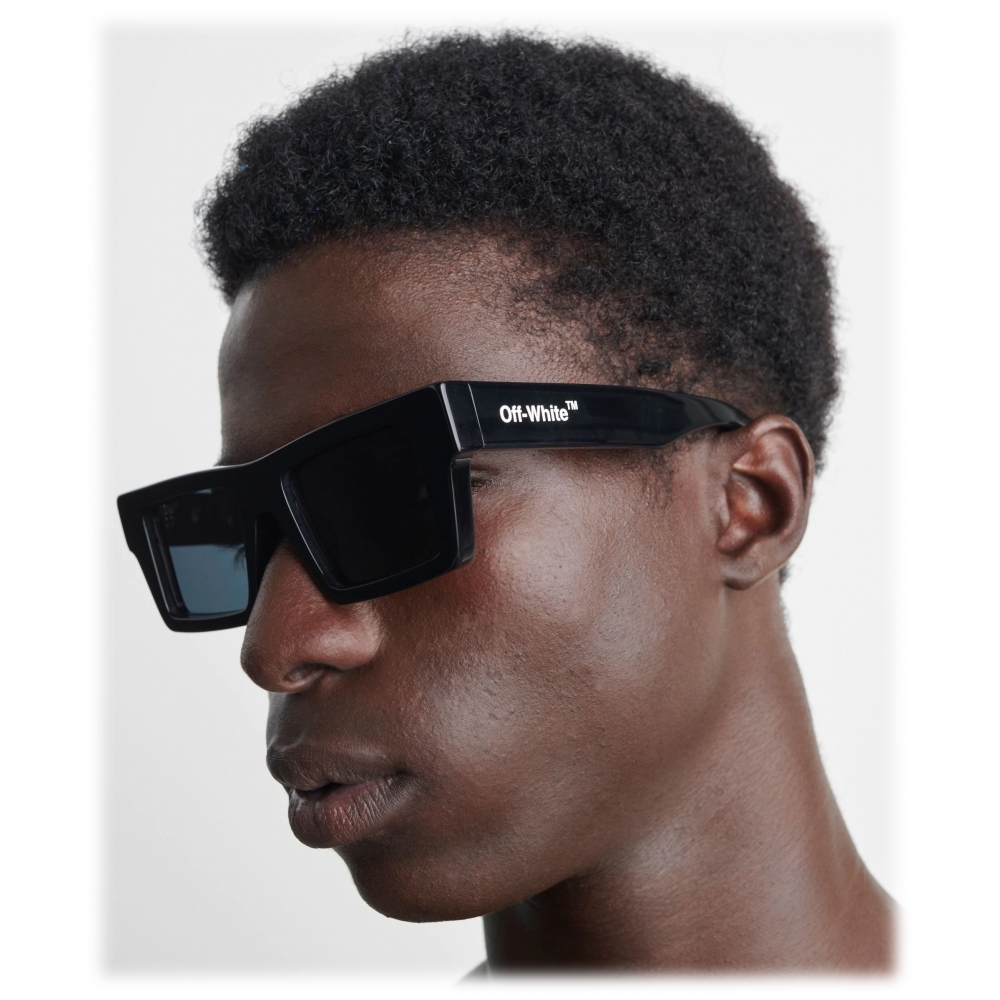 Off-White c/o Virgil Abloh Nassau Rectangle Frame Sunglasses in Black