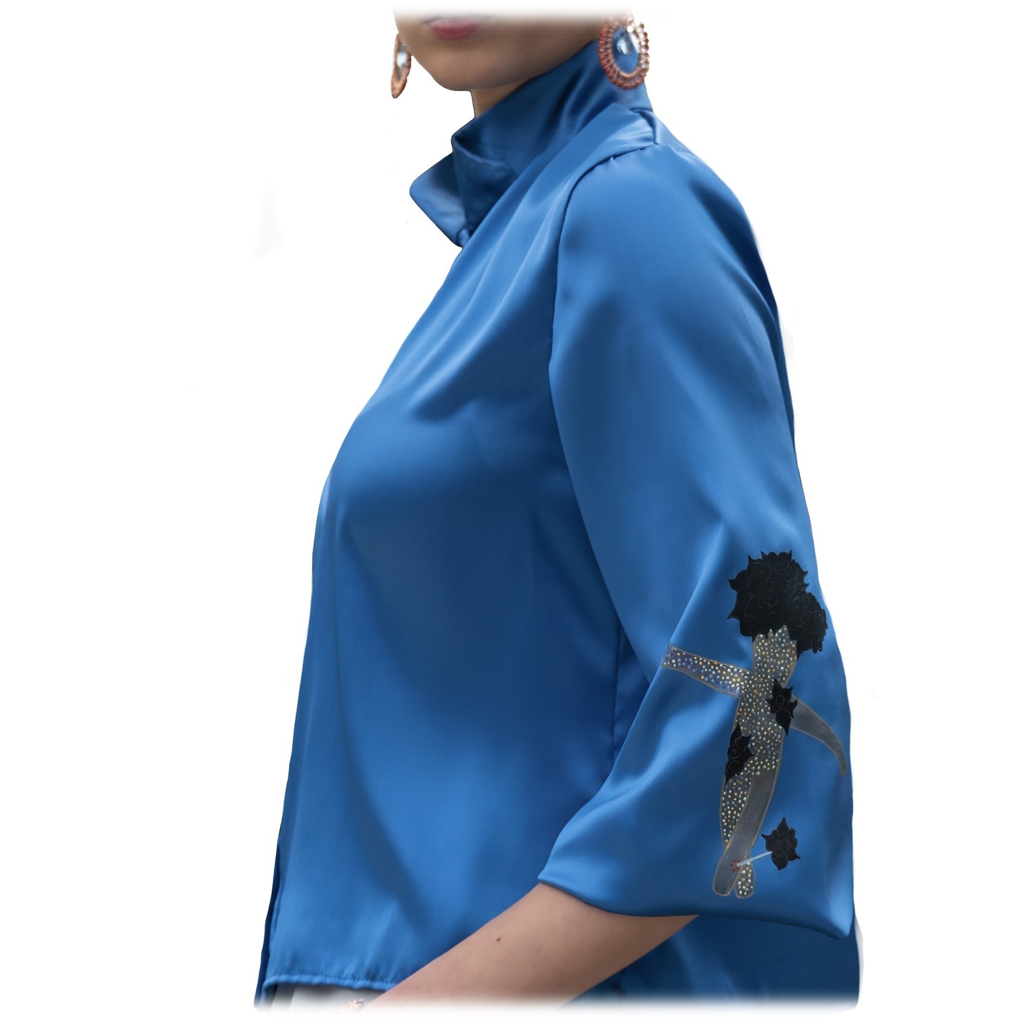 Pin by Ade Jimm on Blusas  Women blouses fashion, Fashion tops blouse,  Ladies blouse designs