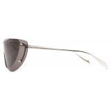 Alexander McQueen - Women's Spike Studs Cat-Eye Mask Sunglasses - Smoke Silver - Alexander McQueen Eyewear