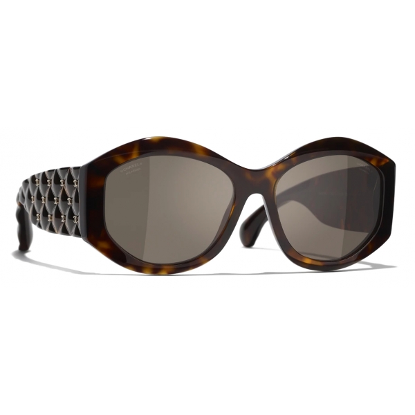 Chanel - Oval Sunglasses - Dark Tortoise Brown Polarized - Chanel Eyewear