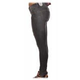 Liu Jo - Skinny Jeans with Stars Details - Gray - Trousers - Made in Italy - Luxury Exclusive Collection