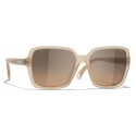 Chanel - Occhiali da Sole Quadrati - Beige Scuro Marrone Chiaro Sfumate - Chanel Eyewear