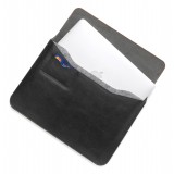 Woodcessories - Walnut / Black Leather / MacBook Bag - MacBook 11 Air - Eco Pouch Case - Wooden MacBook Bag