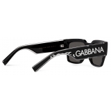 Dolce & Gabbana - Occhiale da Sole DG Elastic - Nero Grigio Scuro - Dolce & Gabbana Eyewear