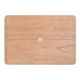 Woodcessories - Cherry / MacBook Skin Cover - MacBook 15 Pro Touchbar - Eco Skin - Axe Logo - Wooden MacBook Cover