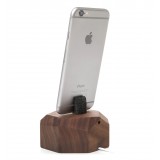 Woodcessories - Noce / Dock per iPhone 6, 7, 8, X in Legno - Dock per iPhone - Eco Dock - Supporto per iPhone in Legno