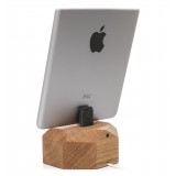 Woodcessories - Oak / Wooden iPhone 6, 7, 8, X Dock - iPhone Dock - Eco Dock - Wooden iPhone Support