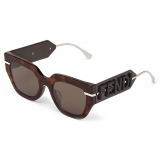 Fendi - Fendi Fendigraphy - Occhiali da Sole Squadrata - Havana Scuro - Occhiali da Sole - Fendi Eyewear