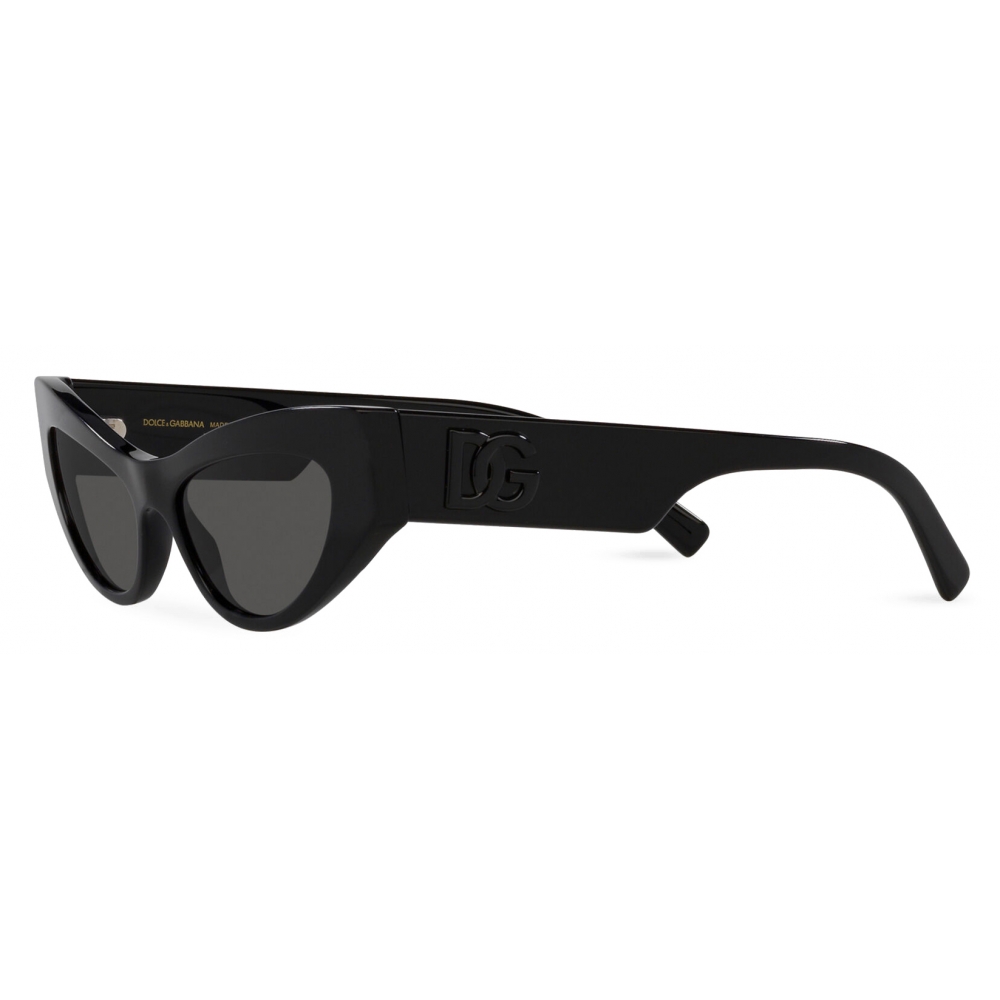 Dolce And Gabbana Dg Logo Sunglasses Black Dolce And Gabbana Eyewear Avvenice