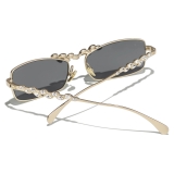 Chanel - Occhiali da Sole Rettangolari - Oro Beige Grigio Scuro - Chanel Eyewear
