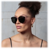 Linda Farrow - Occhiali da Sole Kings Oversized in Nero - LFLC747C1SUN - Linda Farrow Eyewear