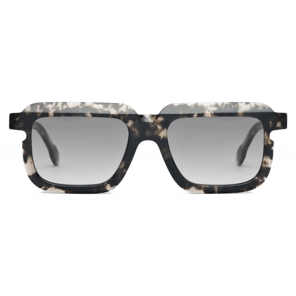 Portrait Eyewear - The Performer Grey Tortoise - Sunglasses - Handmade in Italy - Exclusive Luxury