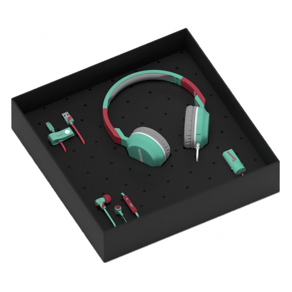 Tribe - Aquamarine - Vespa - Gift Box - 16 GB USB Stick - Car Charger - Earphones - On-Ear Headphones - Micro USB Cable