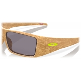 Oakley - Heliostat Coalesce Collection - Prizm Grey Polarized - Matte Stone Desert Tan - Sunglasses - Oakley