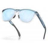 Oakley - Frogskins™ Range - Prizm Deep Water Polarized - Transparent Stonewash - Sunglasses - Oakley