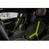 Superior Car Rental - Lamborghini Aventador SVJ - Green - Exclusive Luxury Rent