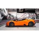 Superior Car Rental - Lamborghini Huracán EVO Spyder - Arancione - Exclusive Luxury Rent