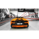 Superior Car Rental - Lamborghini Huracán EVO Spyder - Orange - Exclusive Luxury Rent