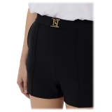 Elisabetta Franchi - Shorts a Vita Alta in Tessuto Tecnico - Nero - Pantaloni - Made in Italy - Luxury Exclusive Collection