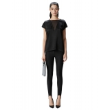 Pinko - Blusa a T-shirt in Tessuto Satin - Nero - Top - Made in Italy - Luxury Exclusive Collection