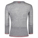 Thom Browne - Maglione Lavorato a Maglia con Rifiniture a Righe Grigio Chiaro - Thom Browne Exclusive Luxury Collection