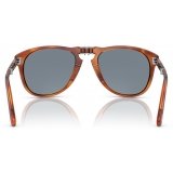 Persol - 714SM - Steve McQueen - Terra di Siena / Celeste Sfumato Blu Scuro - Occhiali da Sole - Persol Eyewear