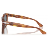 Persol - PO3323S - Terra di Siena / Azzurro - Occhiali da Sole - Persol Eyewear