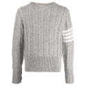 Thom Browne - Maglione Girocollo con Scollo a V e Cavo Intrecciato Donegal 4 Bar - Thom Browne Exclusive Luxury Collection