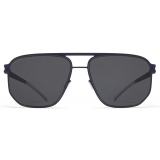 Mykita - Perry - NO1 - Indaco Sabbia Scuro Polarized Pro Hi-Con Grigio - Metal Collection - Occhiali da Sole - Mykita Eyewear