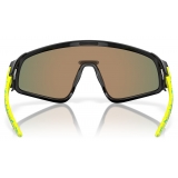 Oakley - Latch™ Panel Inner Spark Collection - Prizm Ruby - Black Ink - Occhiali da Sole - Oakley Eyewear