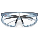 Oakley - RSLV - Clear To Black Iridium Photochromic - Matte Transparent Stonewash - Occhiali da Sole