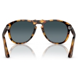 Persol - 649 - Madreterra / Azzurro - Occhiali da Sole - Persol Eyewear