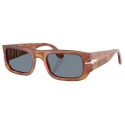 Persol - PO3362S - Terra di Siena / Blu - Occhiali da Sole - Persol Eyewear