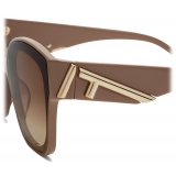 Fendi - Fendi First - Occhiali da Sole Squadrata - Marrone - Occhiali da Sole - Fendi Eyewear