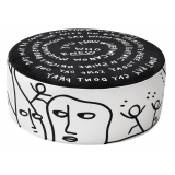 Qeeboo - Eclipse Etching Pouf L - Ottomano Qeeboo by Shantell Martin - Arredo - Casa