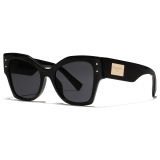 Dolce & Gabbana - Occhiale da Sole DG Logo Plaque - Nero Grigio Scuro - Dolce & Gabbana Eyewear