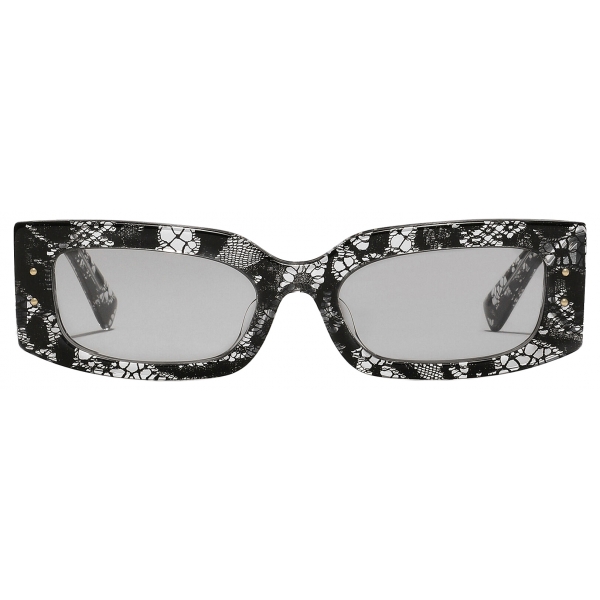 Dolce & Gabbana - Occhiale da Sole DG Plaque - Pizzo Nero Grigio - Dolce & Gabbana Eyewear
