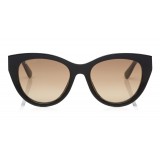 Jimmy Choo - Chana - Occhiali da Sole Cat-Eye Nero con Dettagli Dorati a Catena - Occhiali da Sole - Jimmy Choo Eyewear
