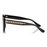 Jimmy Choo - Chana - Occhiali da Sole Cat-Eye Nero con Dettagli Dorati a Catena - Occhiali da Sole - Jimmy Choo Eyewear